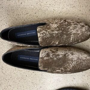Giorgio Brutini Quilted Velvet Slip-on Dress Shoes  8.5M